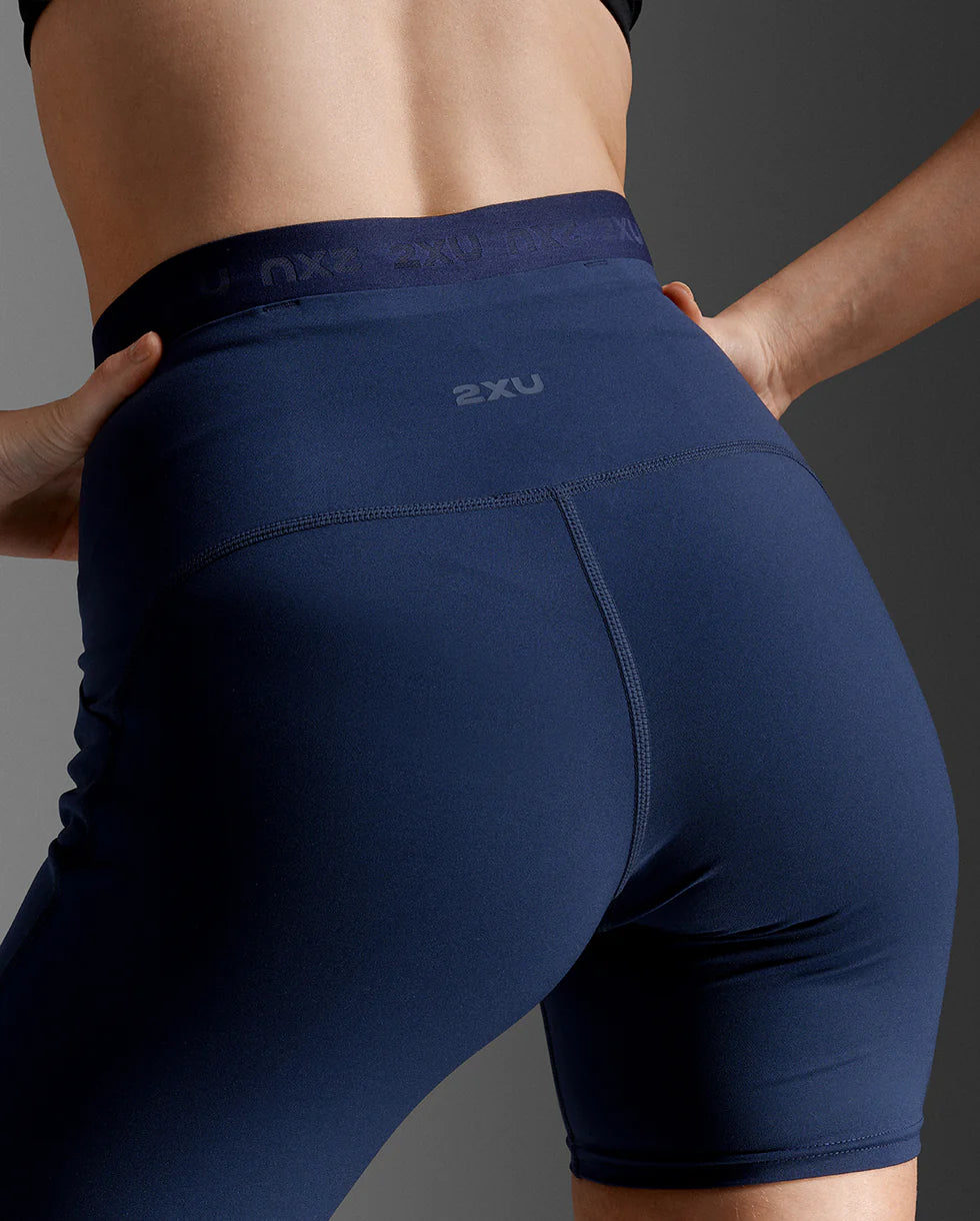 ランニングタイツ WA7629b-MDN-MDN Form Stash Hi-rise Compression 4inch Shorts - Mdn/Mdn [レディーズ]