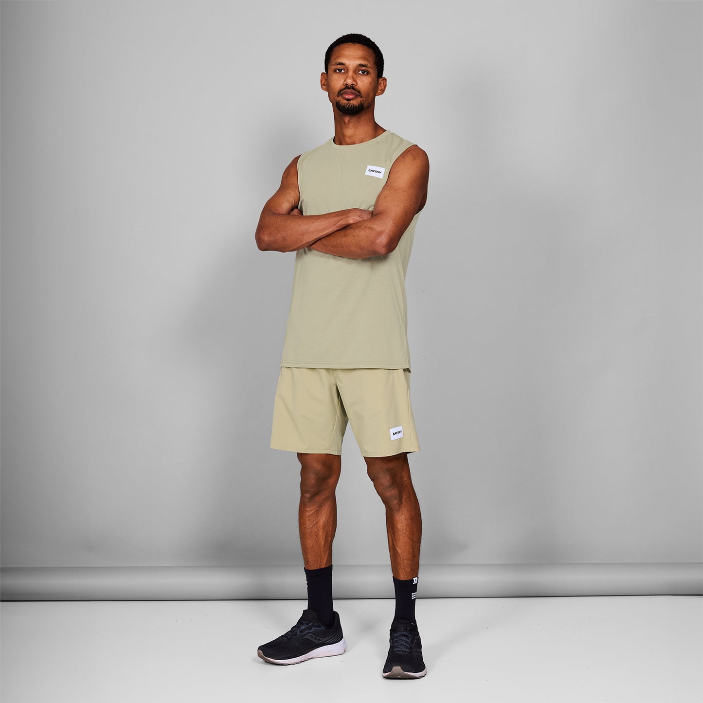 モーションショーツ XMRSH51c801 Motion Shorts 8inch - Beige [メンズ]