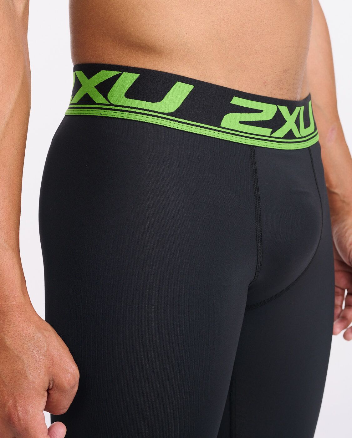 2XU リカバリータイツ L - レッグウェア