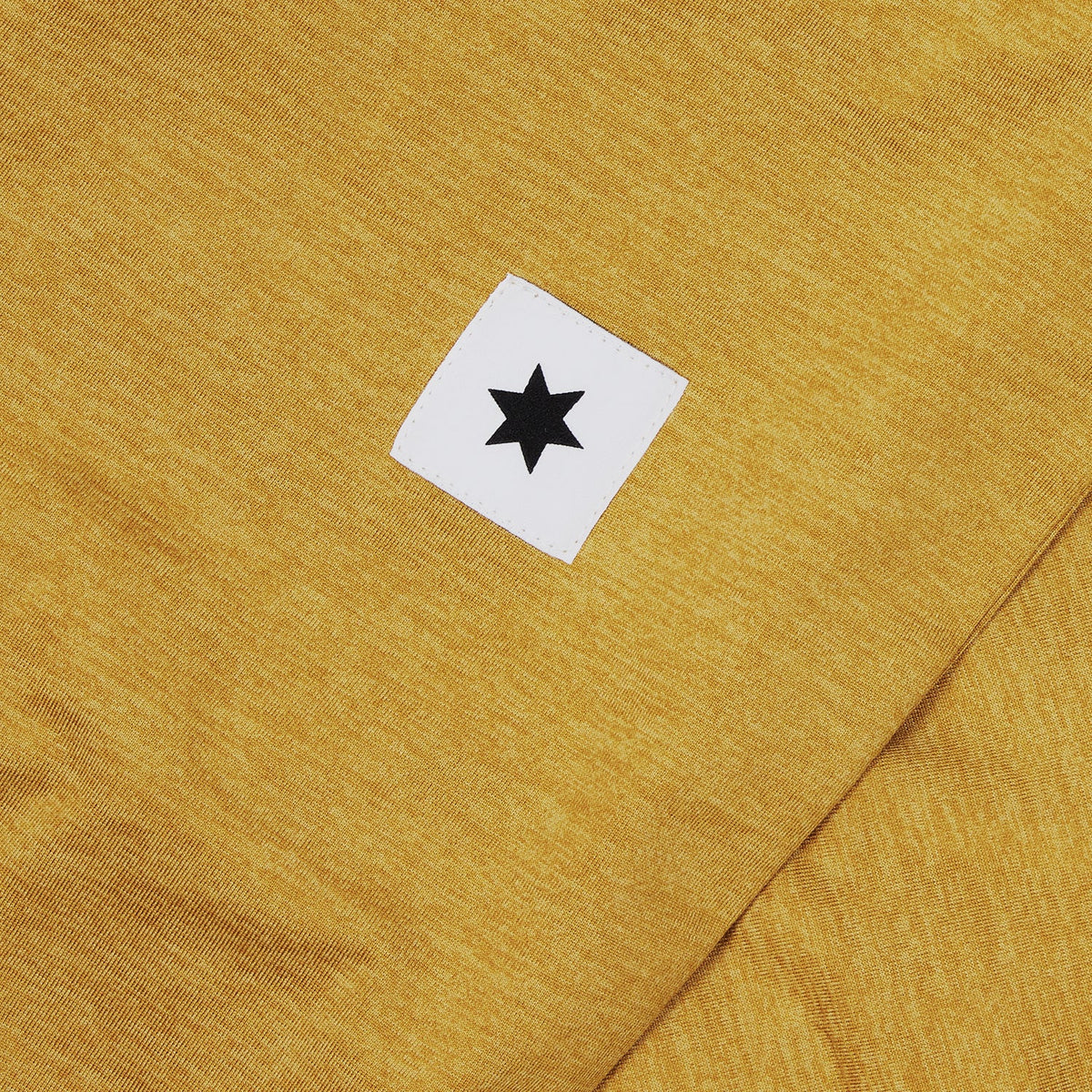 ランニングTシャツ（ロングスリーブ） KMRLS02c4002 Logo Pace Long Sleeve - Yellow [メンズ]