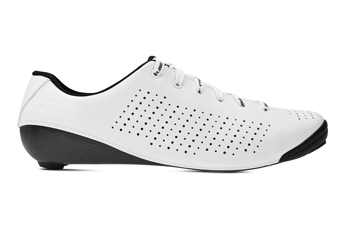 ロードバイク用シューズ V23WLW ベイパー23レース Vaypor 2023 Lace ワイドフィット Micro Fiber - White [ユニセックス]
